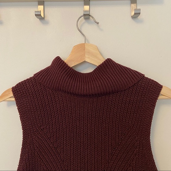 JESS Knit Sleeveless Turtle Neck Sweater -Size S - Picture 1 of 5